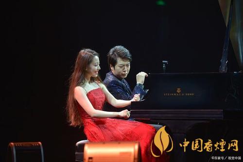 郎朗宣布妻子吉娜懷孕喜訊 終于迎來(lái)愛(ài)情的結(jié)晶！